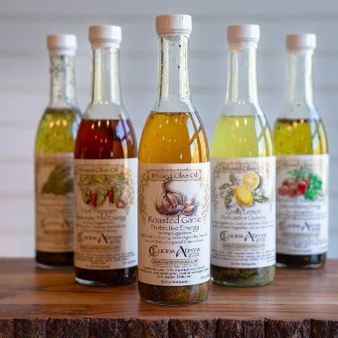 Cucina Aurora Kitchen Witchery - Wholesale Olive Oil - Roasted Garlic Infused Olive Oil4
