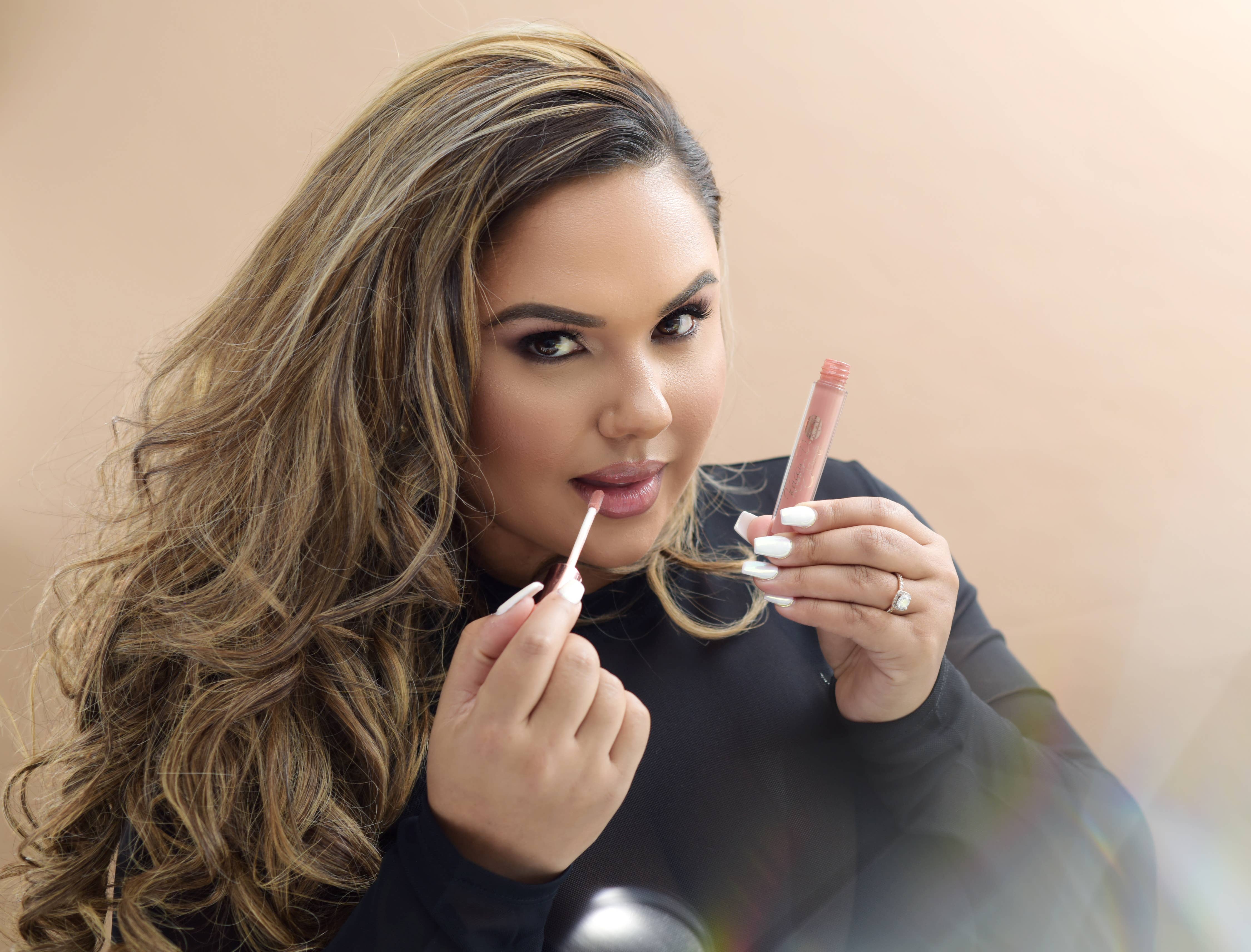 Krissy D Cosmetics - Vente Brillants à lèvres et gloss - Lipglosses « Lip'n My Best Life »7