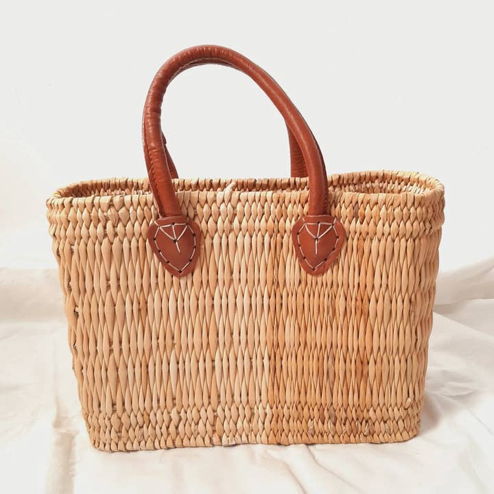 Timeless Elegance: Natural Straw Handbags for Effortless Sty for wholesale by ProHandmadeDesign