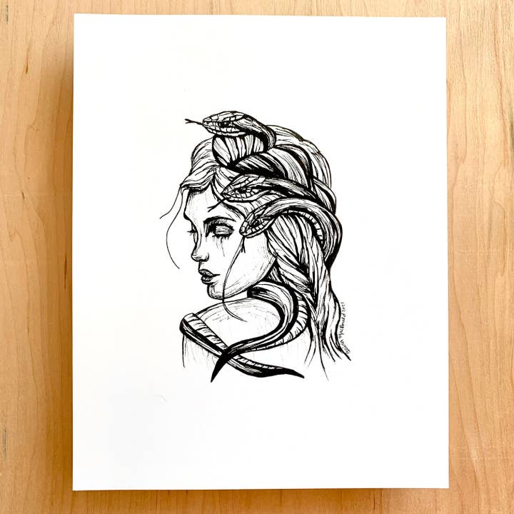 Medusa per la vendita all'ingrosso da parte di Ink By Olivia