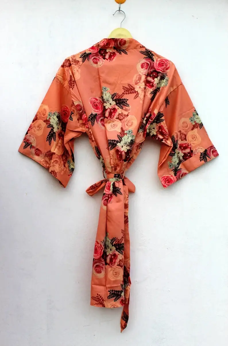 GYPSY STUDIO – Großhandel Bademantel – Damen – Indischer Kimono-Bademantel aus Crêpe-Seide für Abend- und Strandmode8