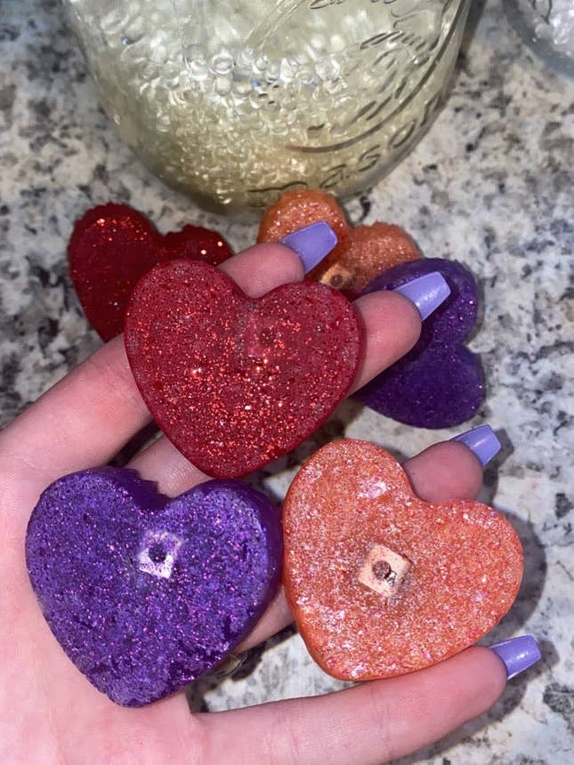 Hjerte Vent Klip for engroshandel hos KR Kreations LLC