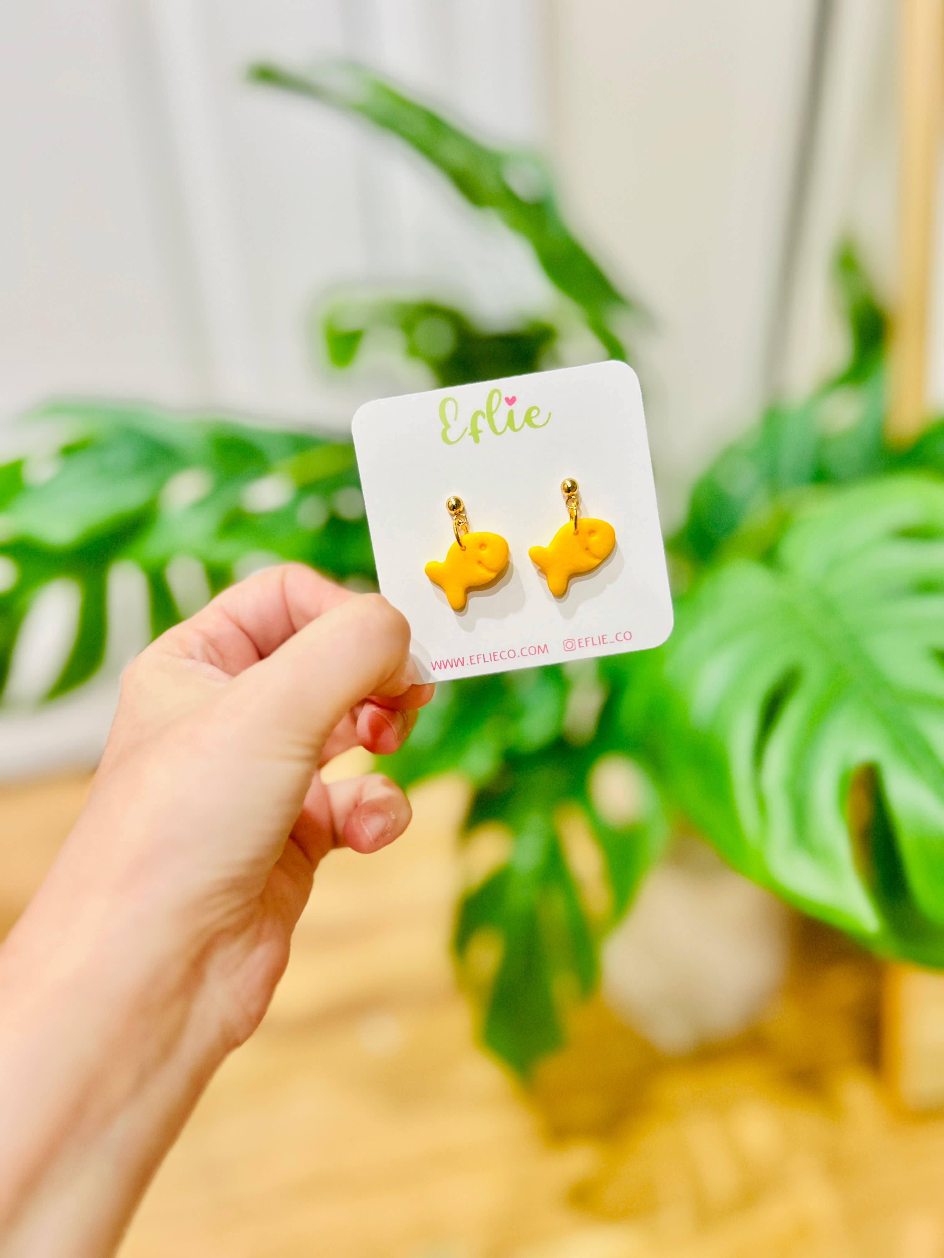 Eflie - Wholesale Stud/Post Earrings - Goldfish Crackers Cheddar Foodie Stud Earrings Gift3