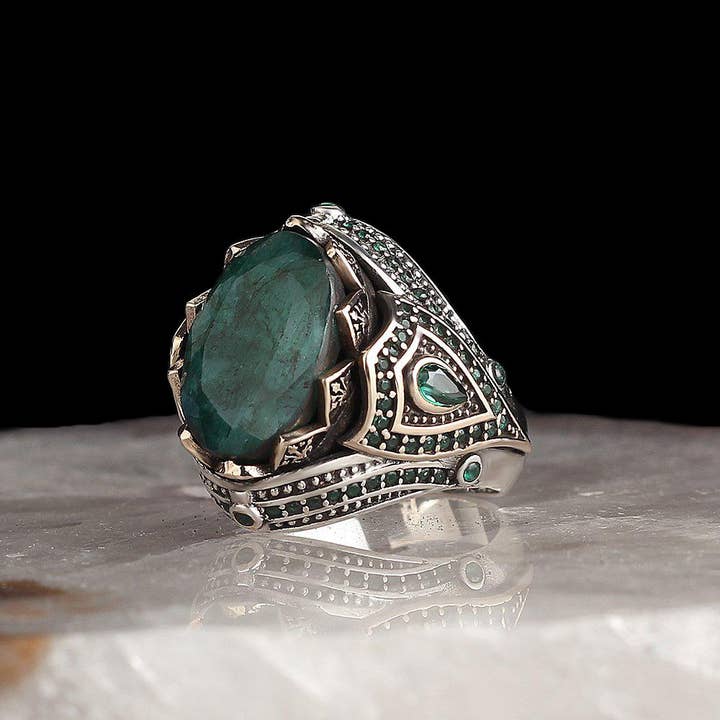 Ephesus Jewelry - Vendita all'ingrosso Anelli cocktail/statement - Anello da uomo con smeraldo in argento sterling massiccio
