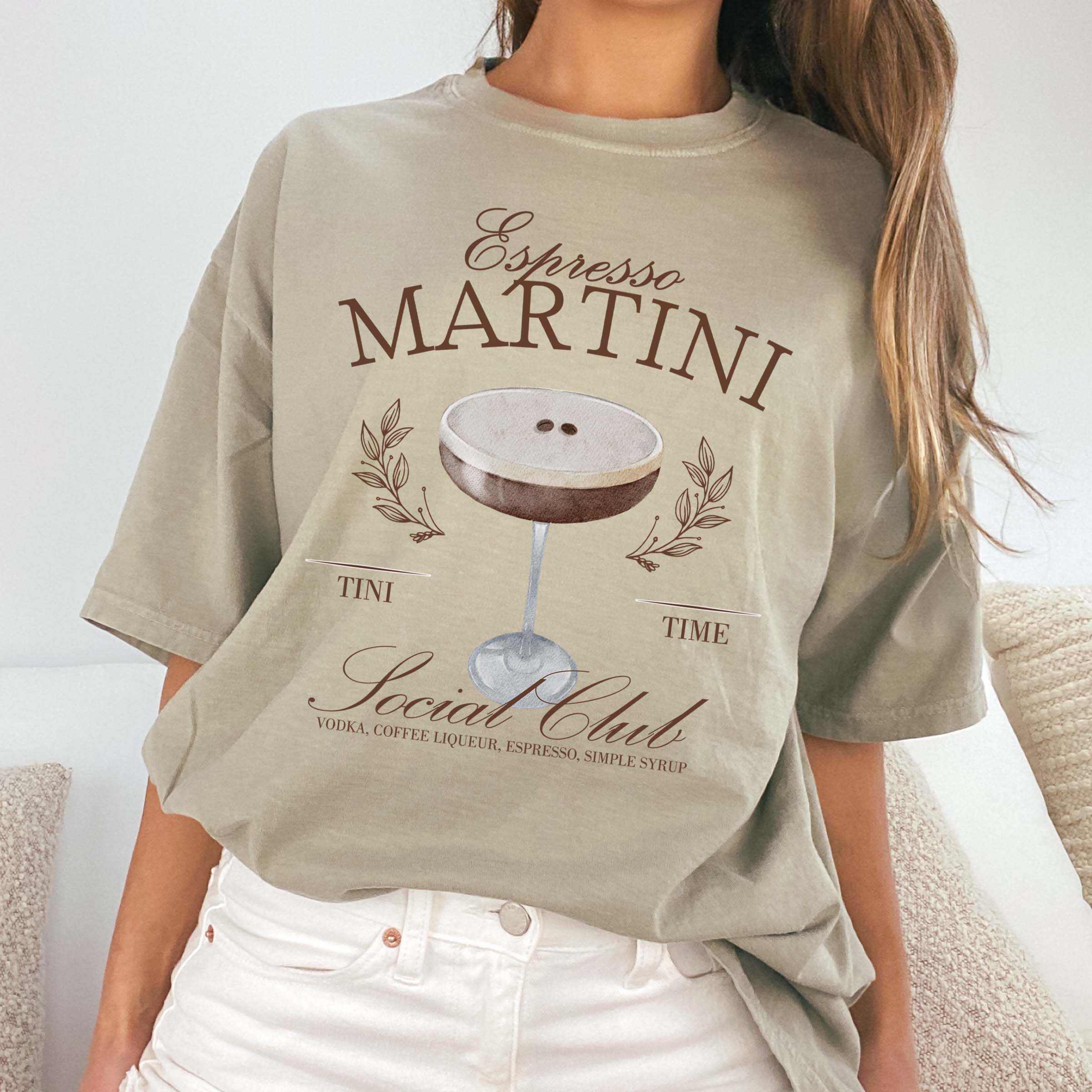 Limeberry Designs - Venta al por mayor Camiseta estampada - Mujer - Camiseta Espresso Martini Social Club al por mayor3