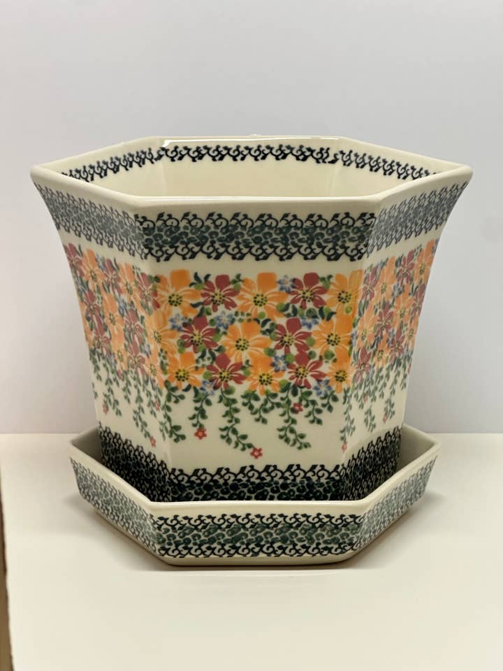 Pot de fleur, Hexagone - Galia Sunny Clematis pour la vente par Music City Polish Pottery