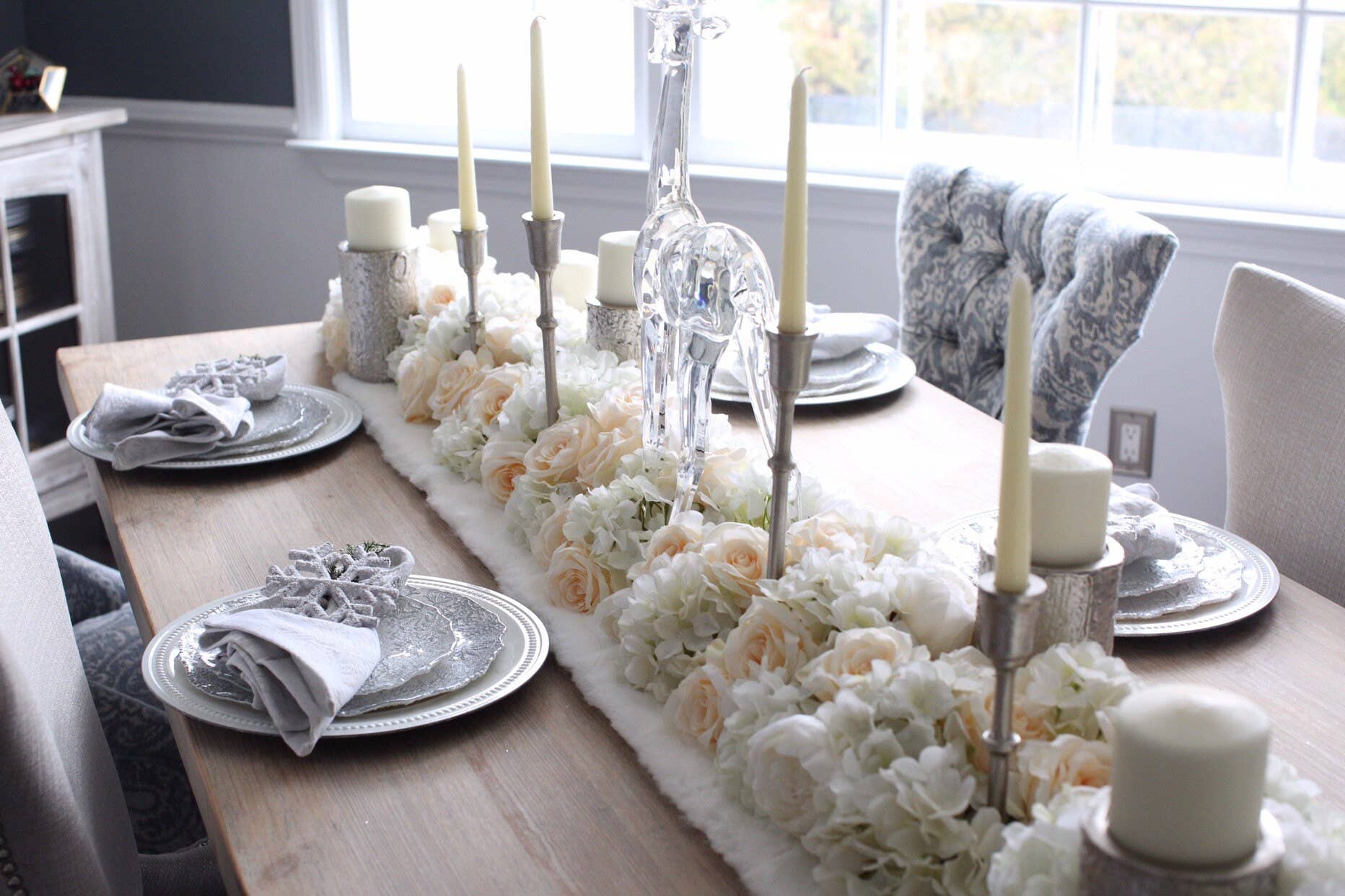 IVY CRUZ - Wholesale Bunting/Garland - Flower Garland, Table Runner, Flower Table Runner, Floral2