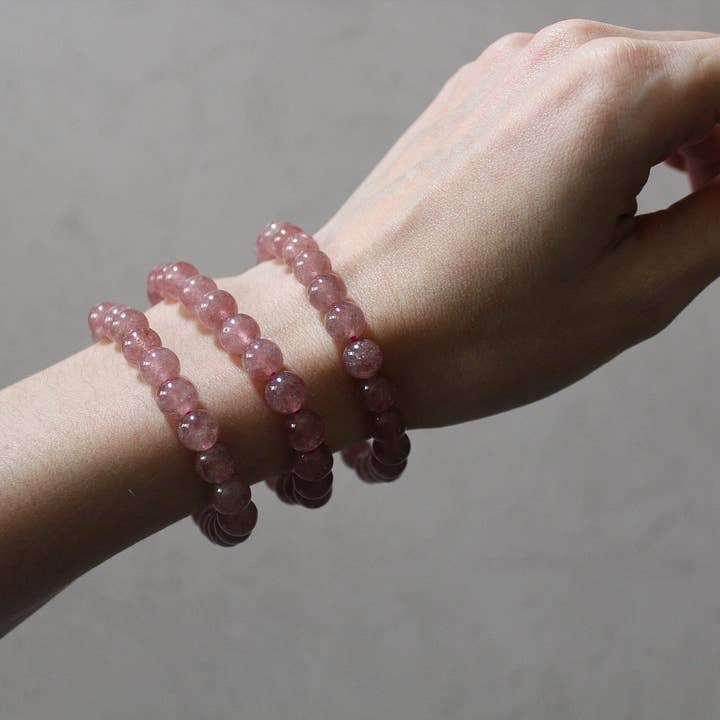 Pebble House - Wholesale Beaded Bracelet - Strawberry Quartz Bracelet 4mm/6mm/8mm - Crystals & Stones