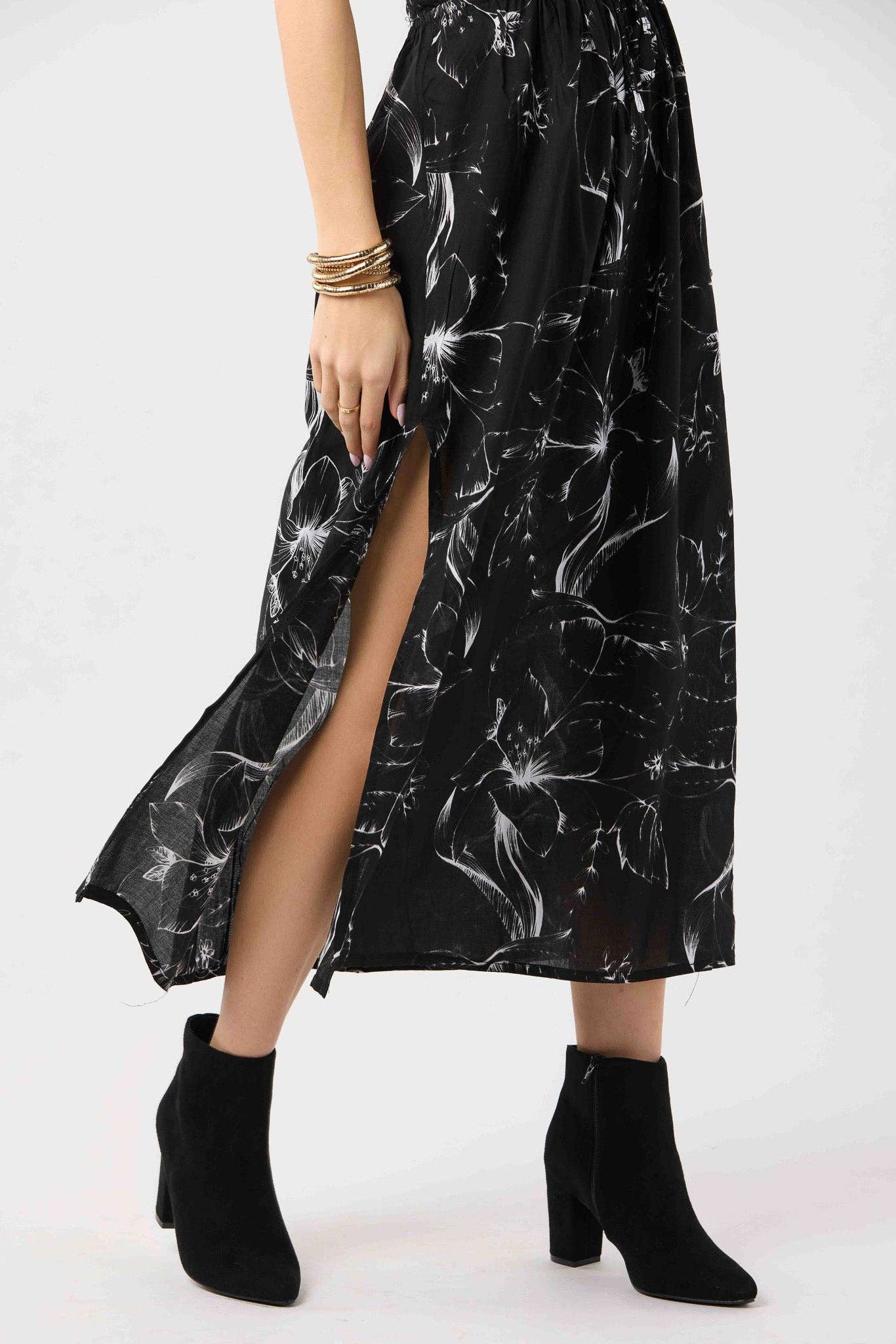 Hana Black Maui Maxi Dress for wholesale on Faire5