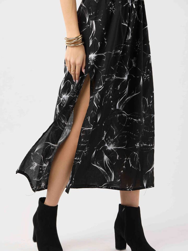 Hana Black Maui Maxi Dress for wholesale on Faire5