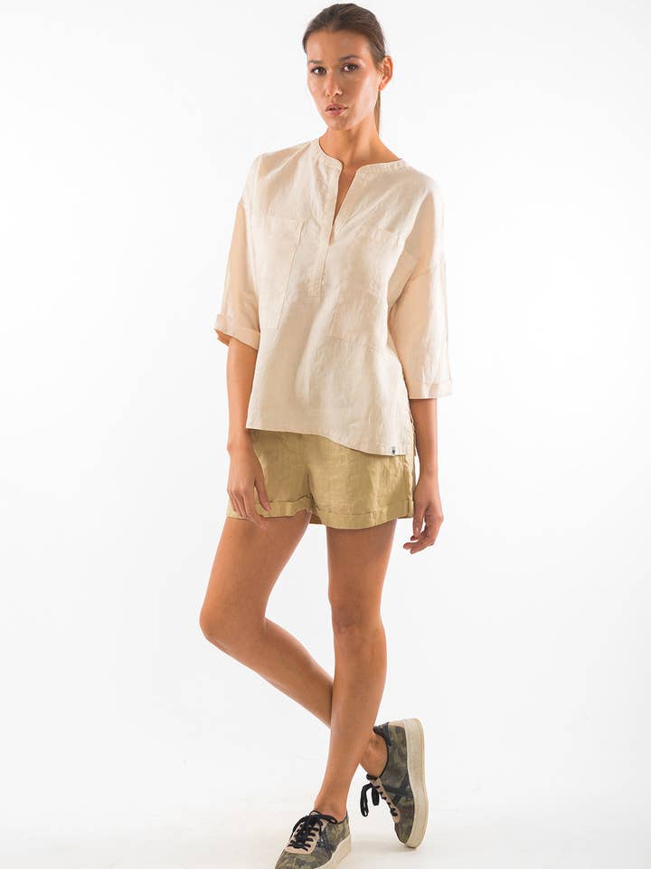 Chemise en lin Ebba pour la vente par Ravens View Ibiza