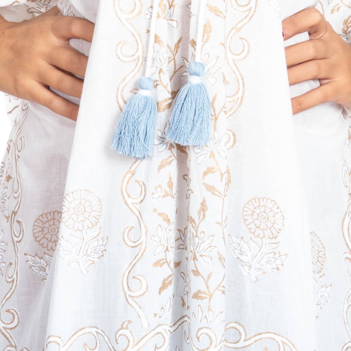 Crude Isla Bonita By SIGRIS Poncho Palma 35729 for wholesale on Faire2