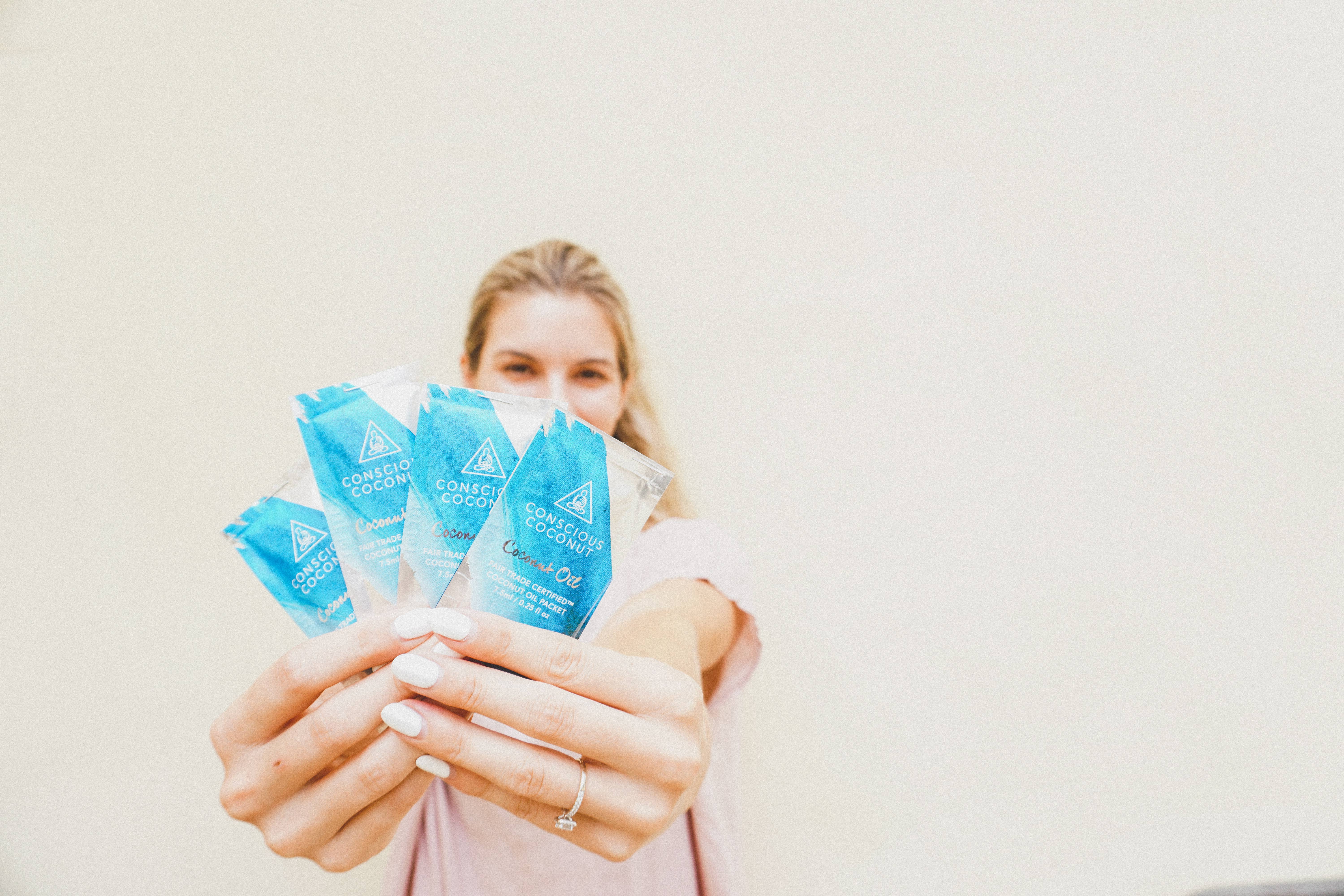 Conscious Coconut – wholesale Oral supplement/vitamin – Organic Coconut Oil Packets (10 Individual Packets)8