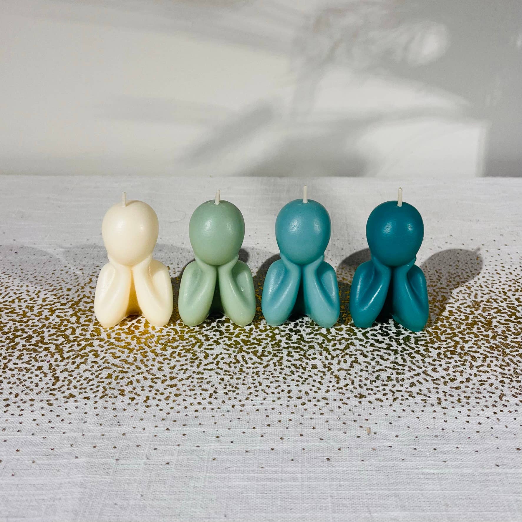 .AVPV. Studio - Wholesale Novelty Candle - The Little Dreamer / Thinker6