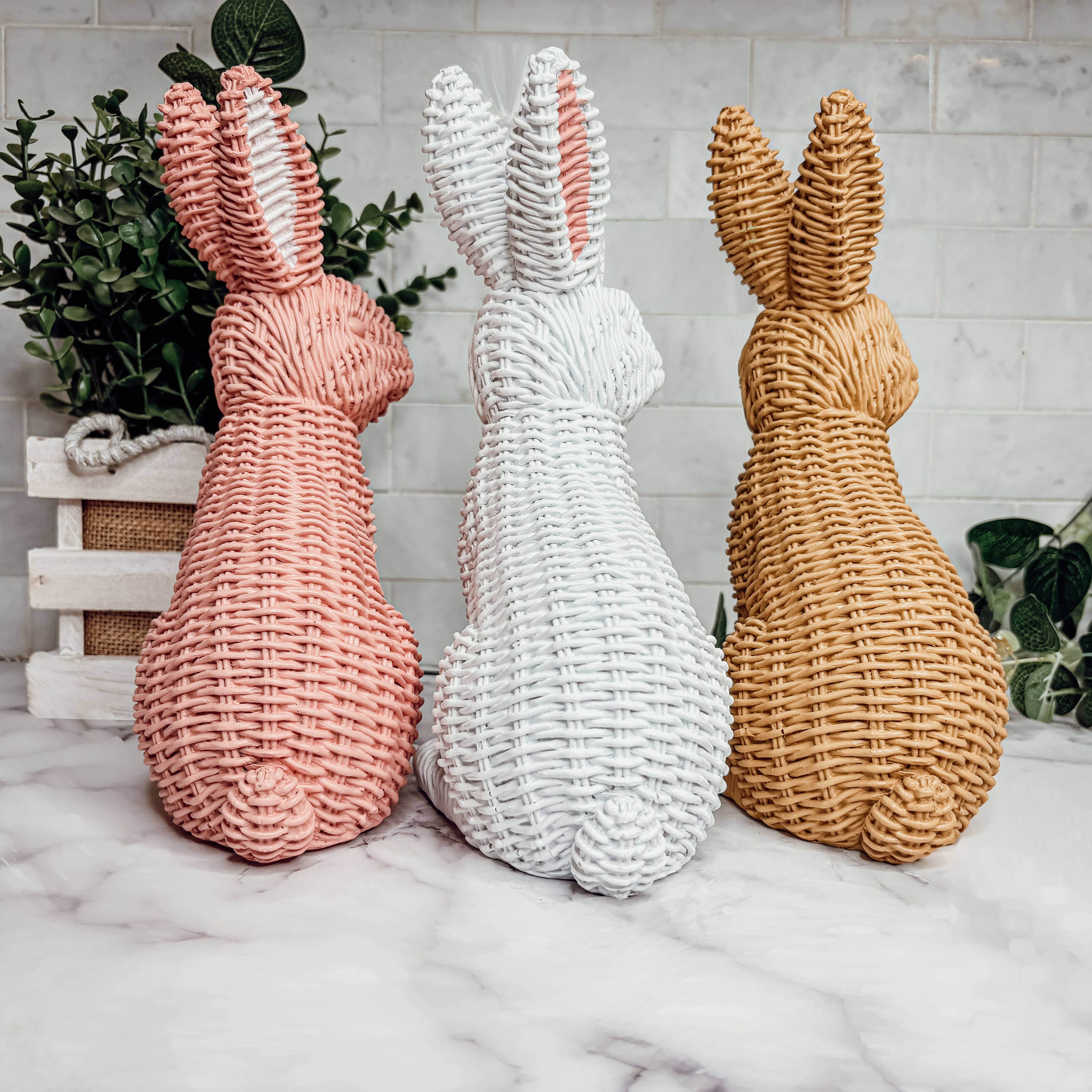Gia Roma - Wholesale Sculpture - Easter Farmhouse Home Decor, Resin Bunny Figurine Rattan 46