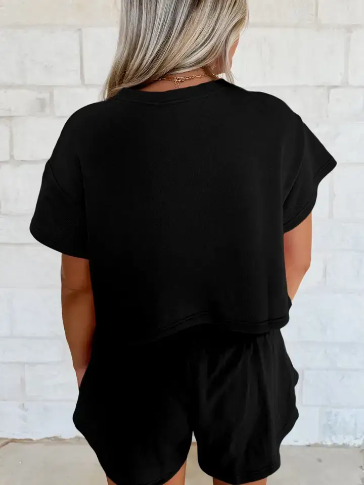 Lovesoft – wholesale Set med topp och kjol - Dam – Blossom 2-delad uppsättning med kort topp och högmidjad kjol med volanger.5