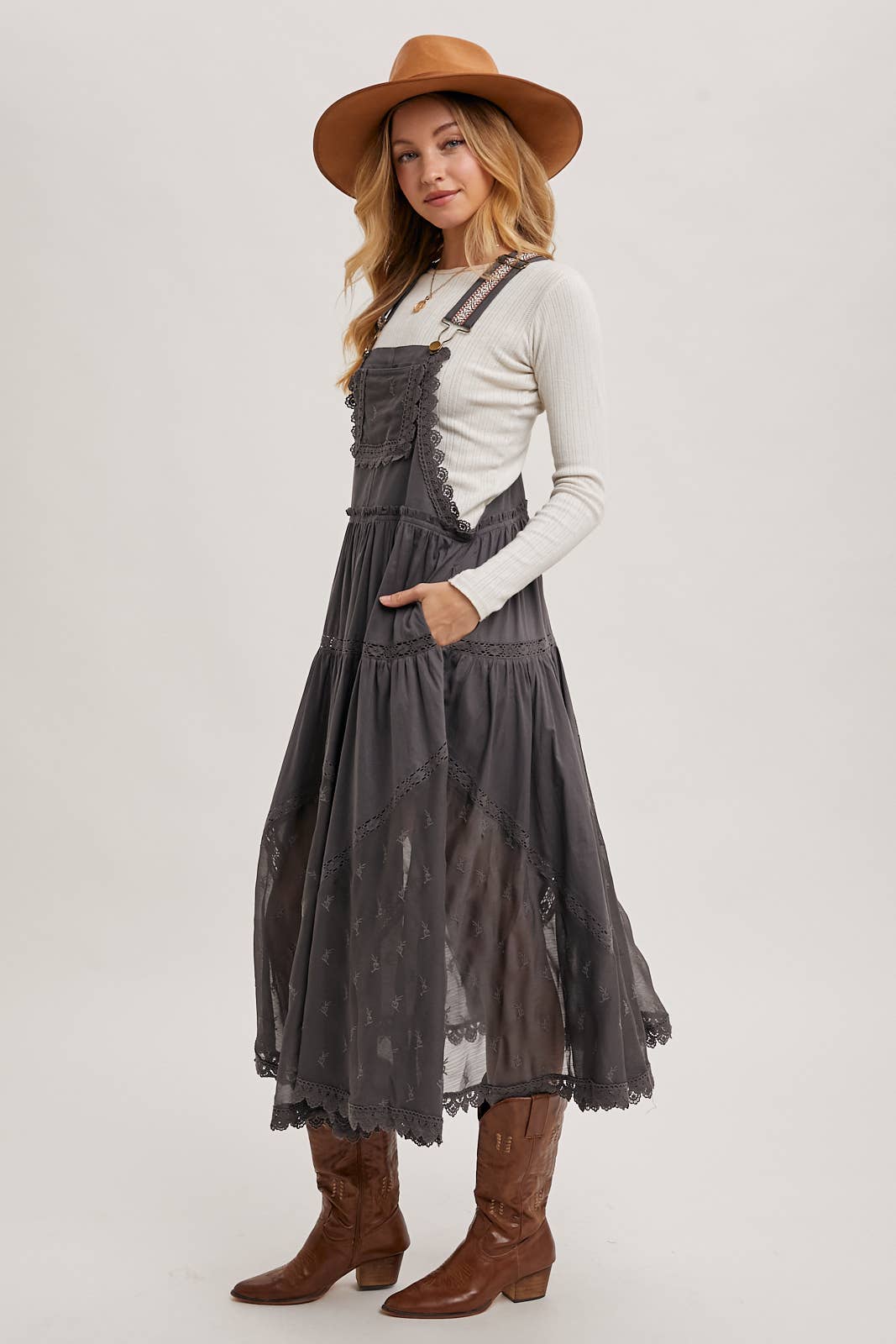 Bluivy - Wholesale Dress - Women's - LACE EMBROIDERED TULLE BIB MAXI DRESS4