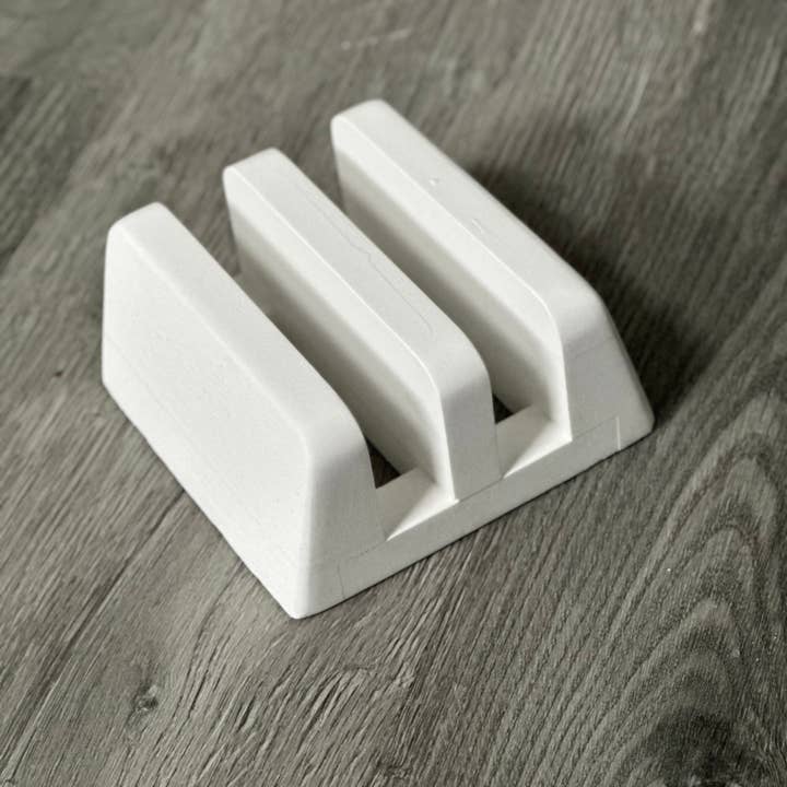 Fluid Life by Sharon - Wholesale Kitchen Storage/Organizer - Cutting board holder/ organizer 1