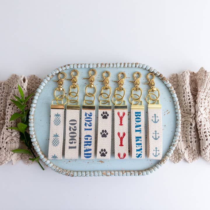 Rustic Marlin – wholesale Keychain – Unisex – Pick Your Color Paw Print Keychain4