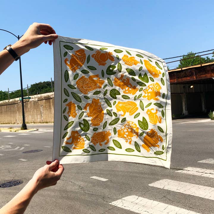 Molly Anne Bishop - Wholesale Bandana - Women's - Frog Bandana2