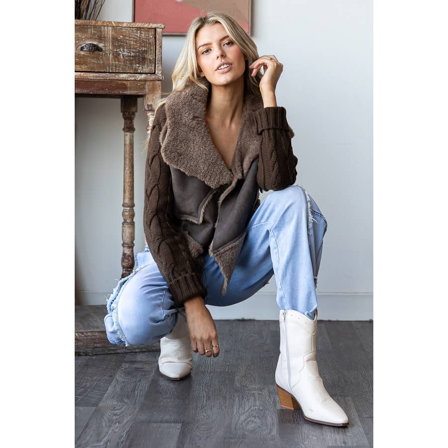 Oli&Hali - Wholesale Leather Jacket - Women's - FAUX LEATHER WINTER JACKET WITH SWEATER SLEEVES11