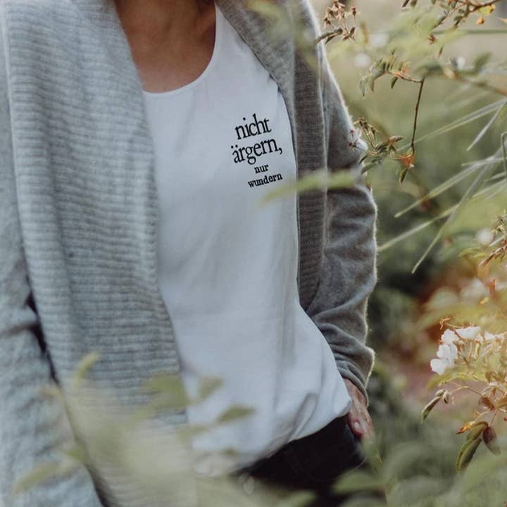 Iron-on transfer "Don't get annoyed, just wonder" for wholesale by SAJA Design Atelier