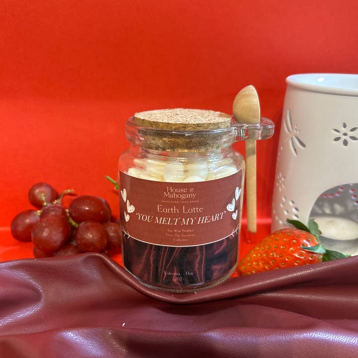 Earth Latte Wax Pebbles for wholesale by House of Mahogany