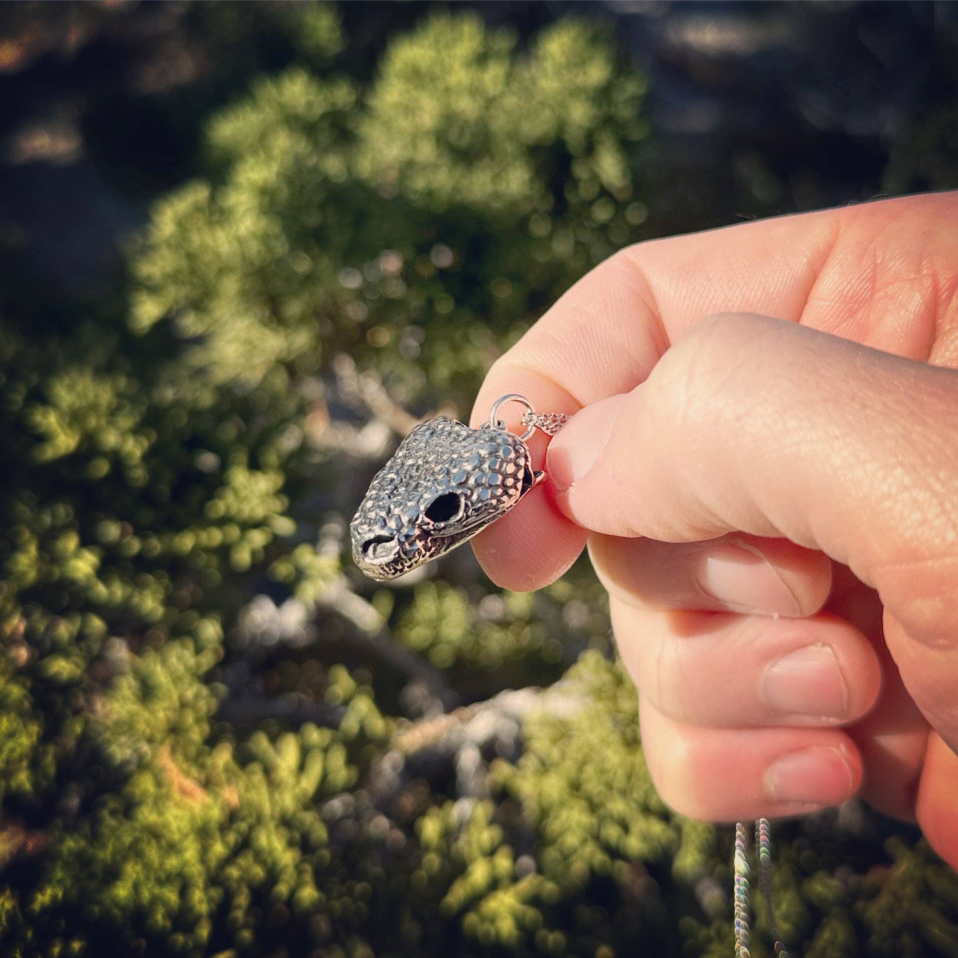 Fire & Bone – Großhandel Kette mit Anhänger/Charm – Gila-Krustenechse7