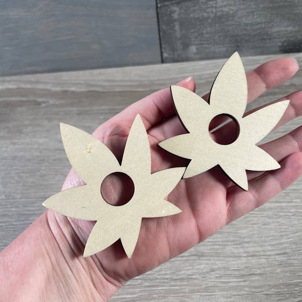 Keystone Crystals - Wholesale Decorative Tabletop Object - Wood Sphere Stand for Small Crystal Spheres – Themes13