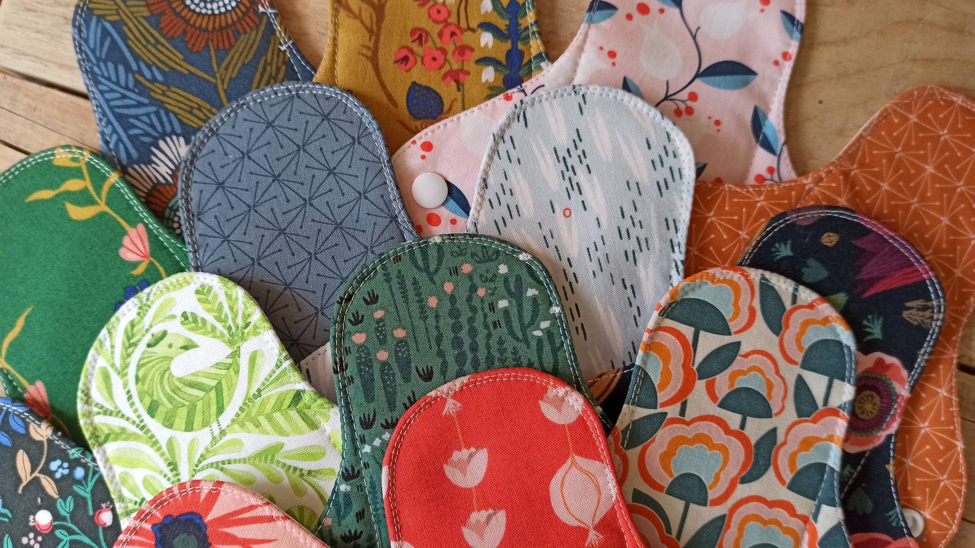 Maya Créa - Wholesale Period Underwear - Women's - Periodic towels size M17