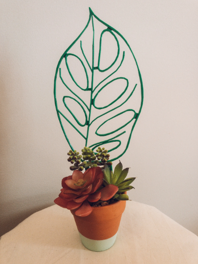 CMbeautifuldesigns – Engroshandel Spalier – Monstera Leaf Trellis2