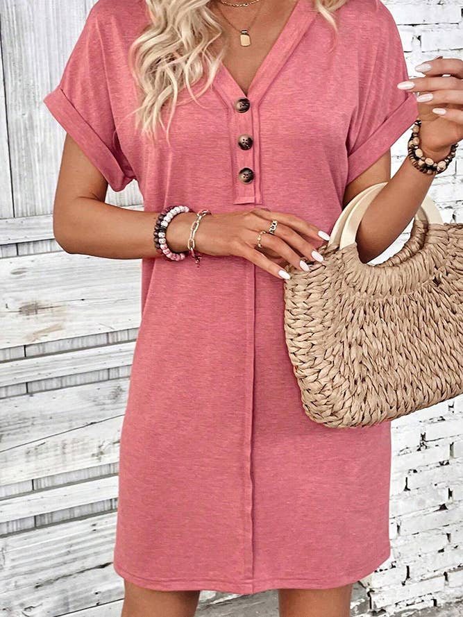 UNISHE - Wholesale Dress – Women's - Plain V Neck Buttoned Exposed Seam T-Shirt Dress AXR09520