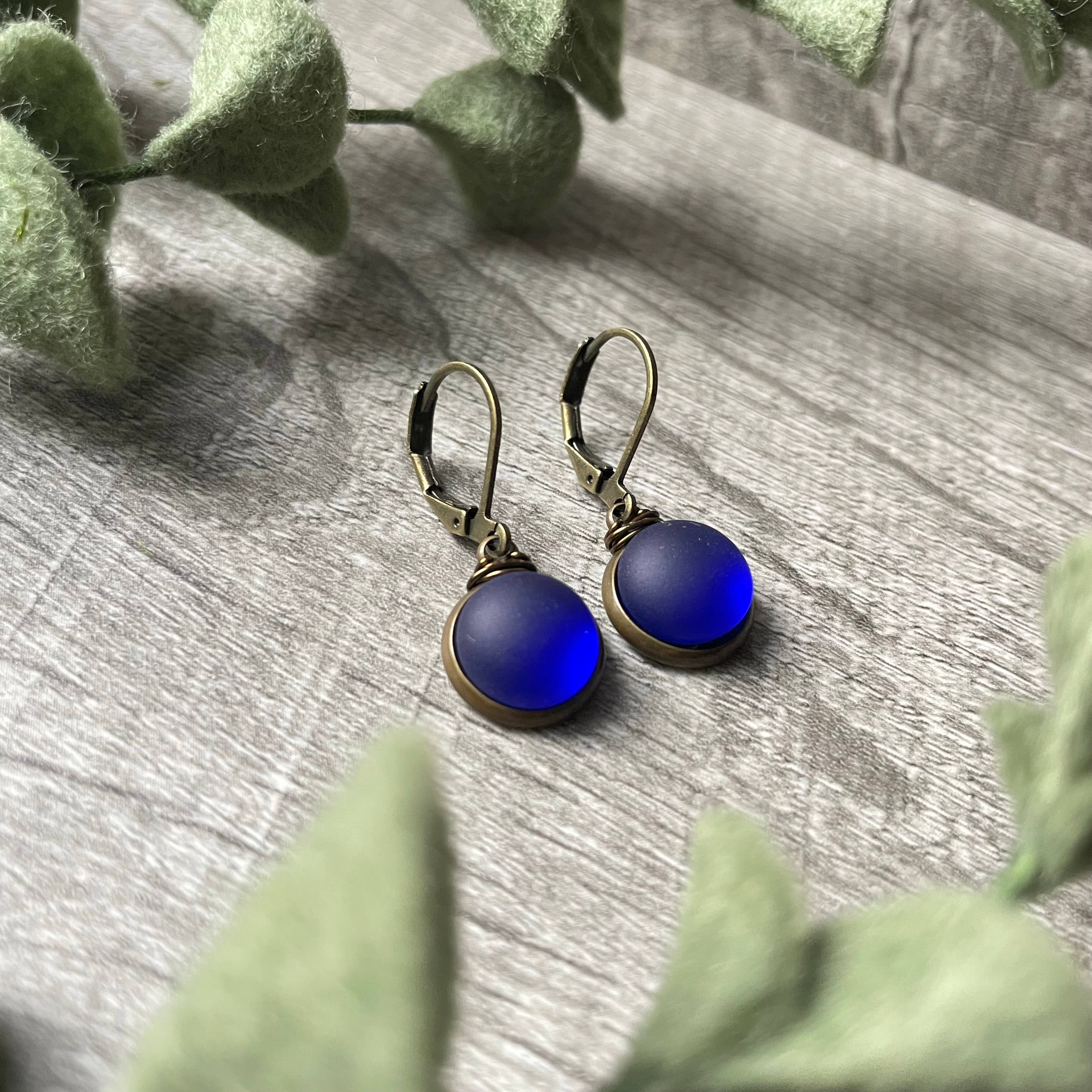 Spirit Glassworks - Wholesale Dangle Earrings - Dangle Earring Antique Brass3