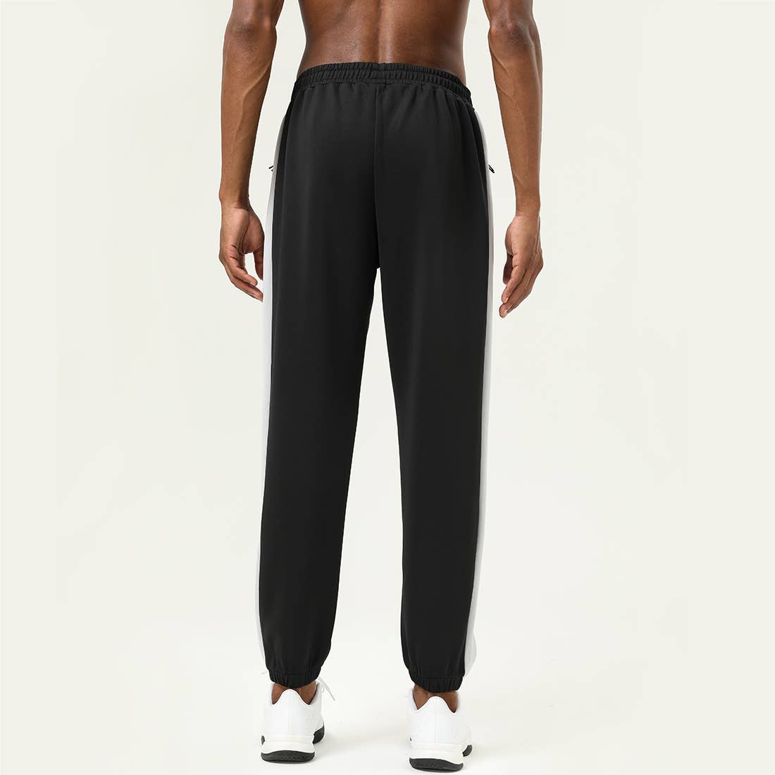 Noir Pantalon de survêtement de sport d'hiver avec cordon de serrage et poches colorblock pour homme en vente sur Faire2