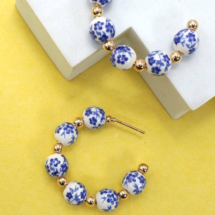 GOLD 18K STAINLESS STEEL TARNISH FREE PORCELAIN HOOP | 40E353 for wholesale on Faire2