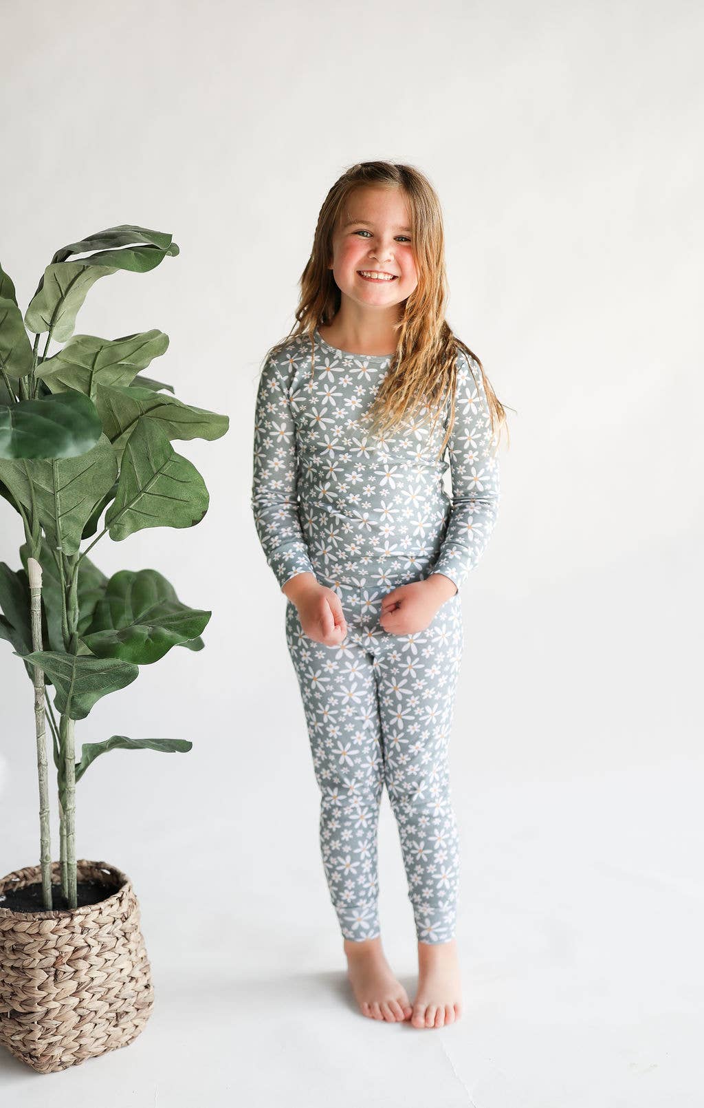 Gaia Baby Goods - Vente Haut et bas de pyjama – enfant - Pyjama pour bébé/tout-petit en coton biologique à imprimé floral marguerites1