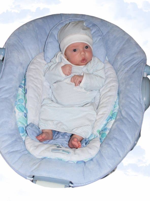 London Bridge & Maison Chic - Wholesale Clothing Set - Baby - Blue Wonderfully Made Bamboo Sack Gown & Cap