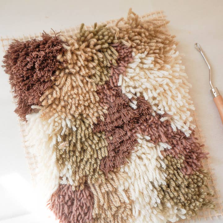 Living Fibers – wholesale DIY craft kit – Forest Latch hook kit4