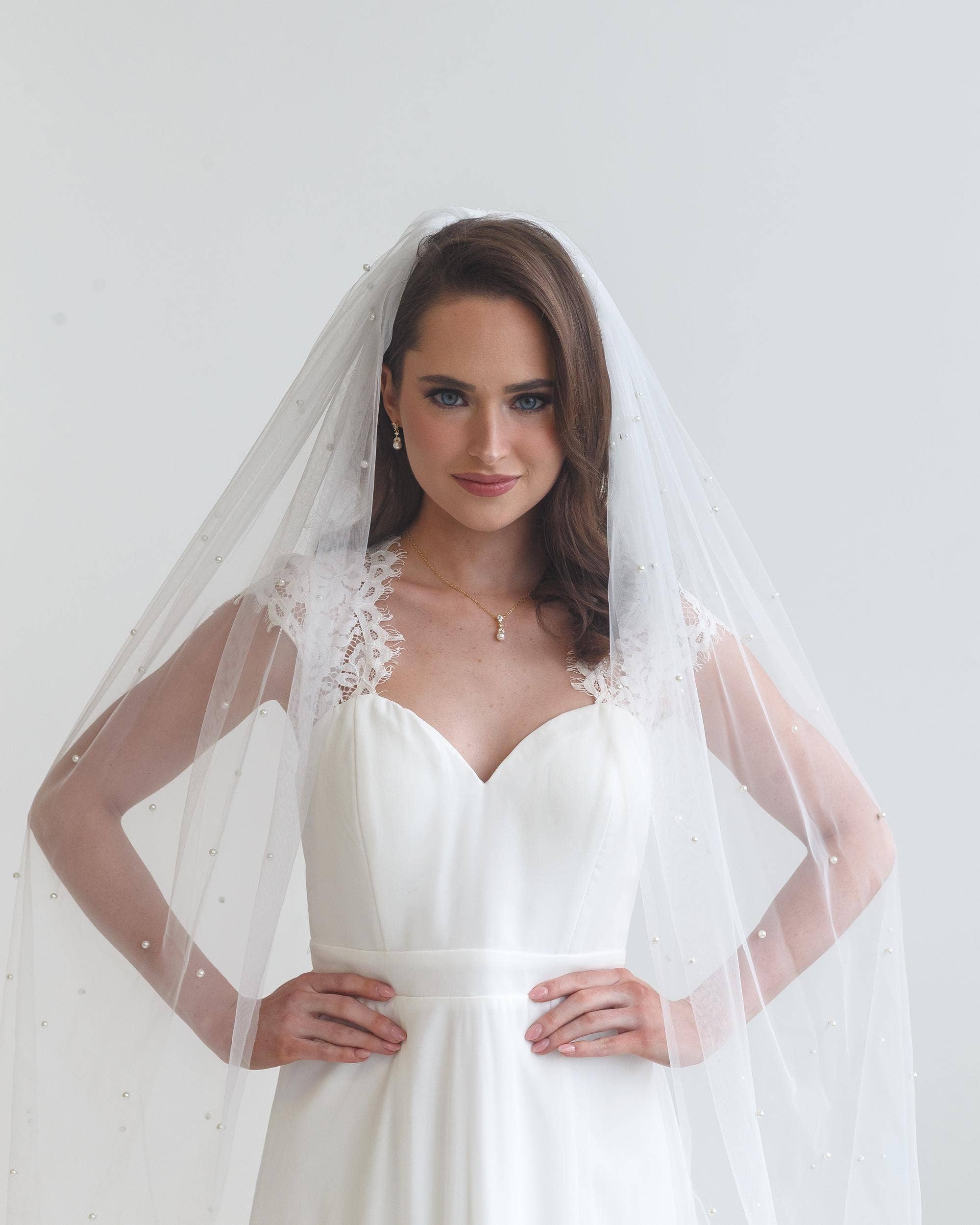 allureweddingjewelry – wholesale Veil – Women’s – Scattered Pearl Veil4