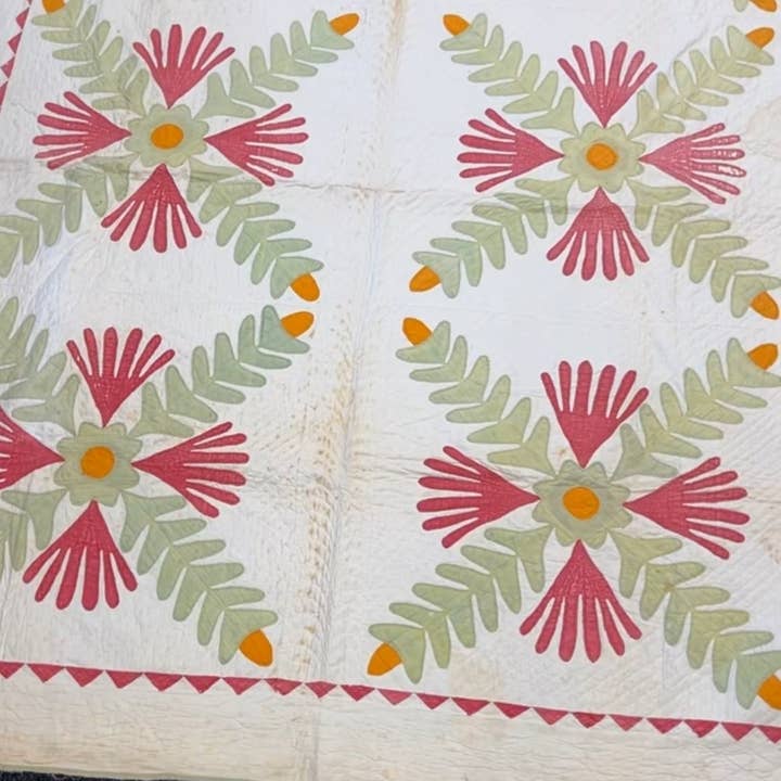 Trapunta rossa e verde per la vendita all'ingrosso da parte di Farewell Frances