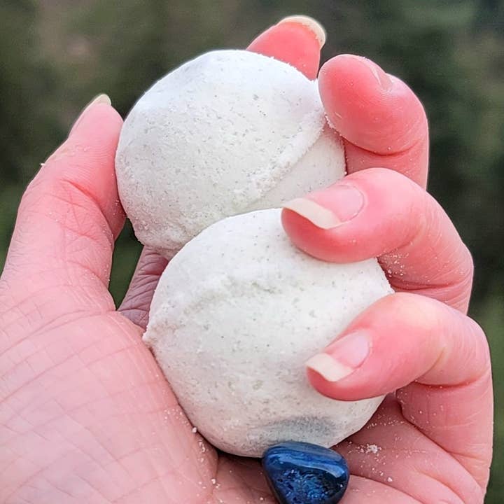 Goddess Energy (Triple Mint Blend) Forsætlige Bath Bomber for engroshandel hos Moonwater Soap & Candles