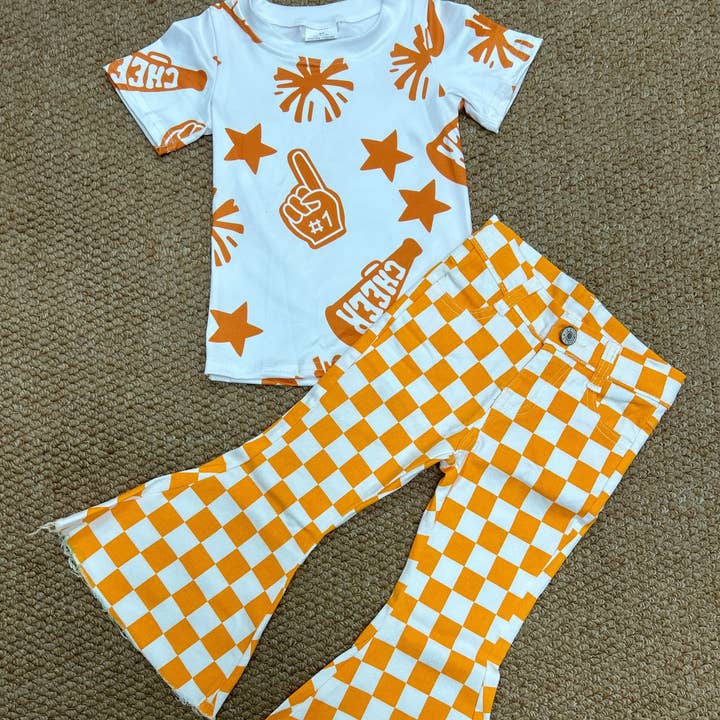 Ensemble de vêtements pour bébés filles : chemise orange cheer, pantalon en denim à carreaux évasés. pour la vente par Aier Wholesale