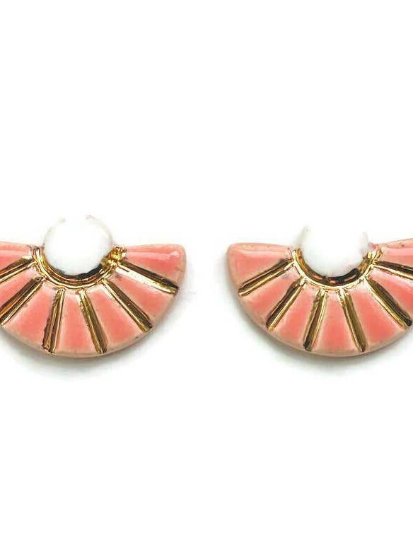 Clous d'oreilles Coral Fan pour la vente par Leslie Ponder Studios