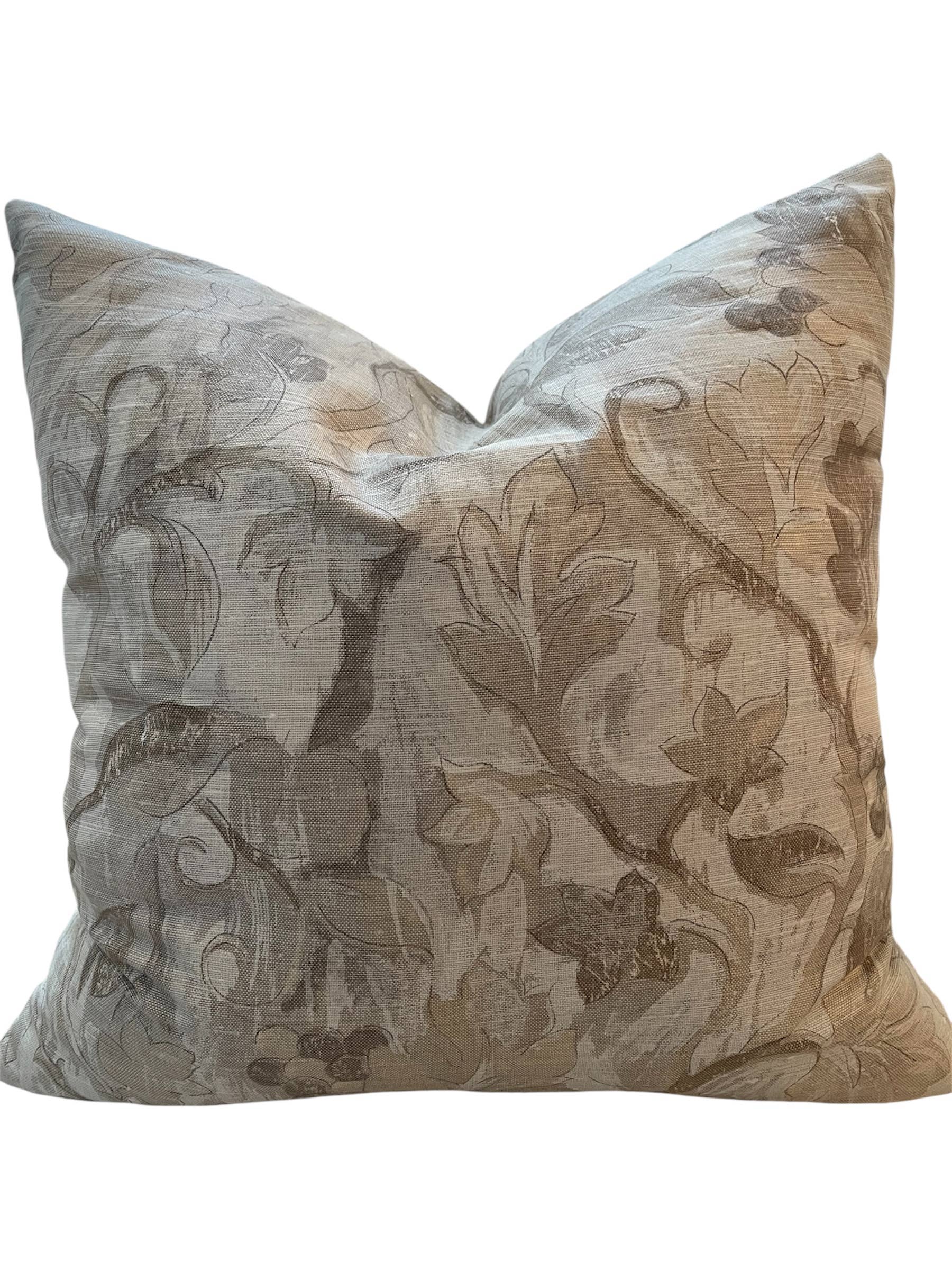 Dahlia & Grace pillows – Großhandel Zierkissen – Lola Botanisches Zierkissen mit Federfüllung