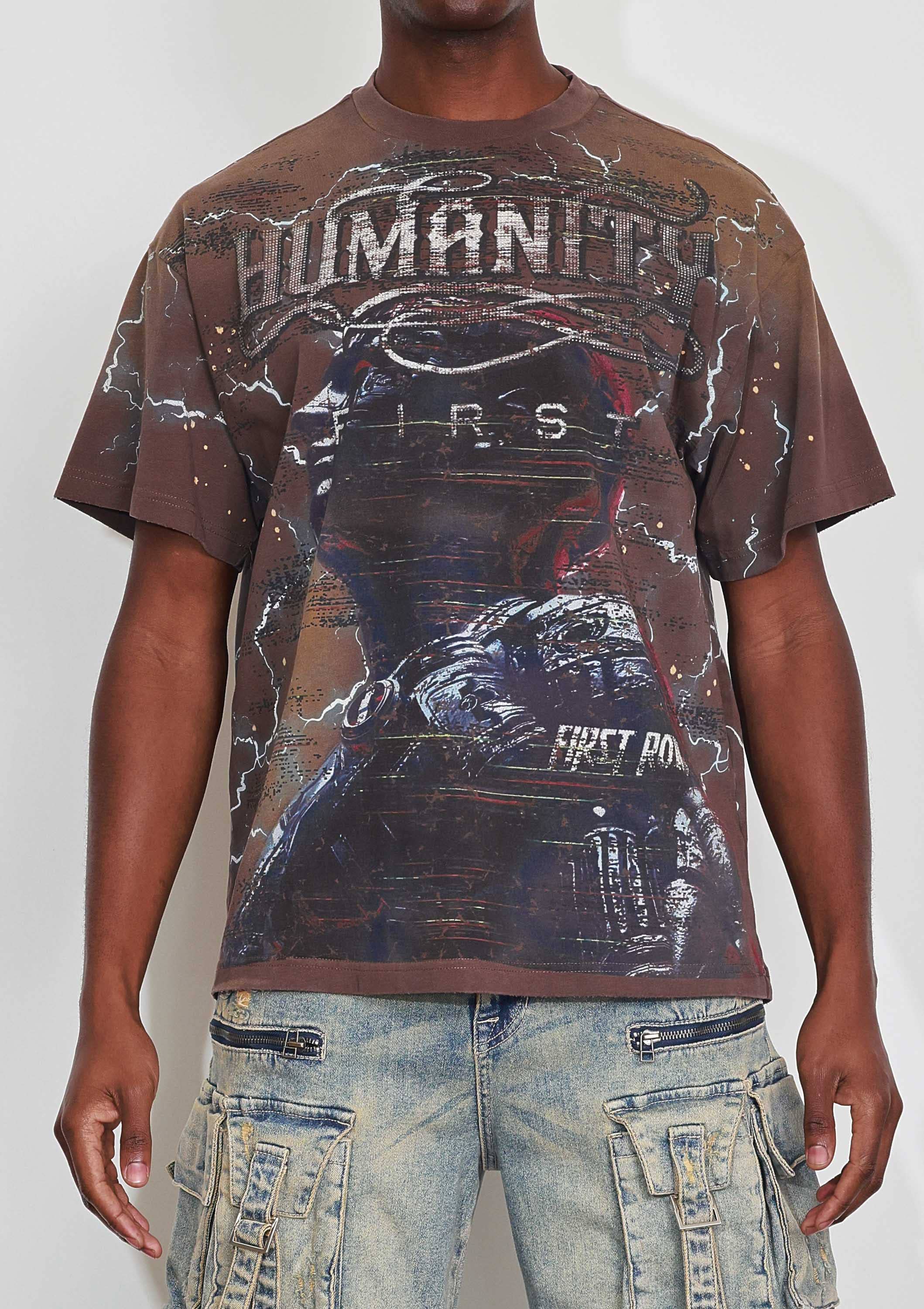 Brun TVÄTTAD HUMANITY FIRST LIGHTNING TEE för wholesale på Faire0