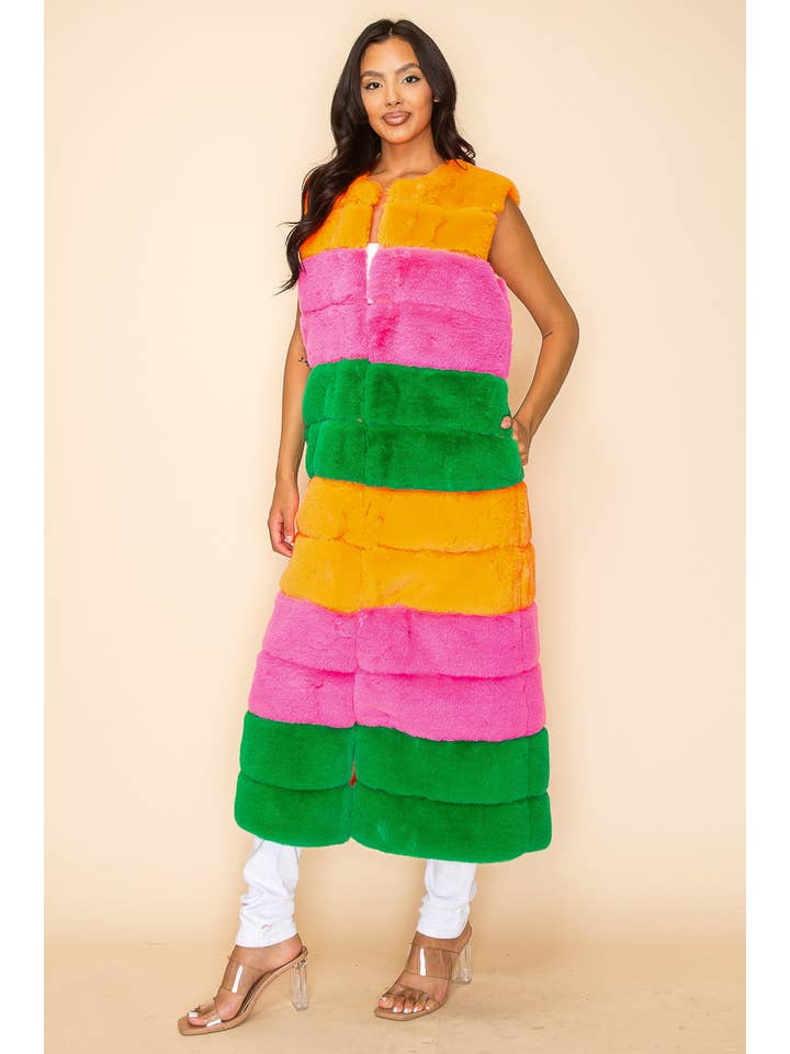 QMP Moda - Wholesale Outerwear Vest - Women's - SOFT FAUX FUR MAXI VEST WITH POCKETS5