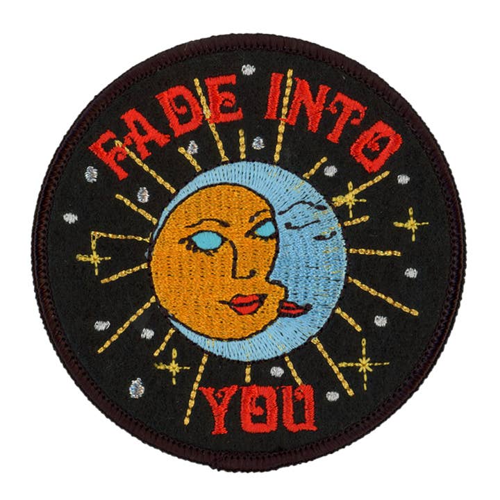 Fade Into You Strygejern på plaster for engroshandel hos Patch Ya Later