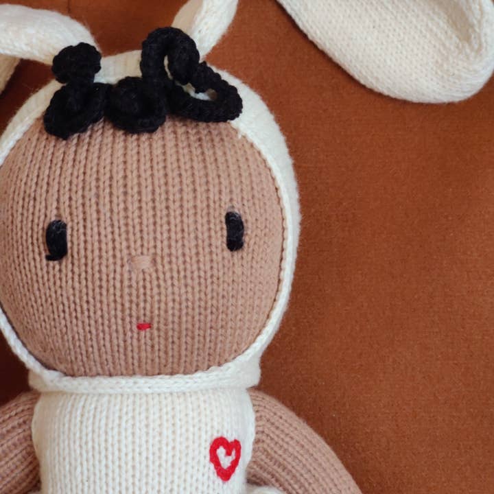 Lero Lero KID - Venta al por mayor Muñeca - Niños - CANELA, muñeca artesanal de comercio justo de raza mixta2