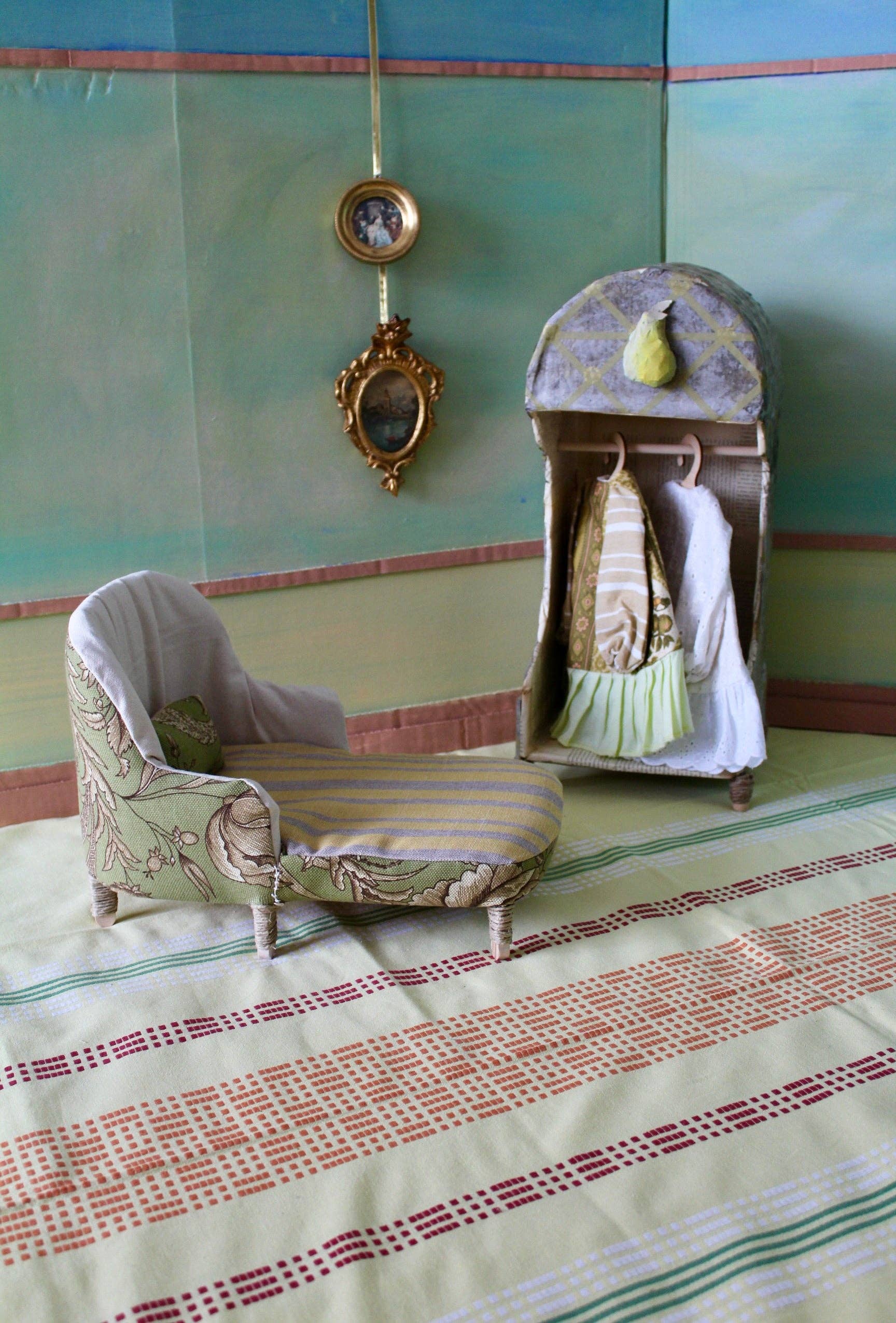 Brownstone Playhouse – Cadeira - Crianças por atacado – Poltrona lounge Toile on the Greene3