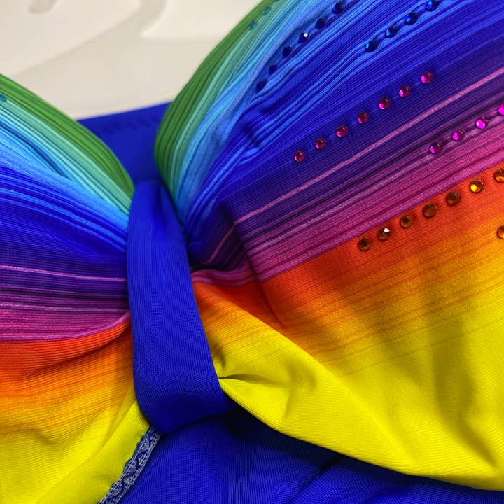 LAZYDAISYSWIMWEAR – wholesale Two-piece swimsuit – Women’s – Spectrum Serenity Bikini Ensemble Set7